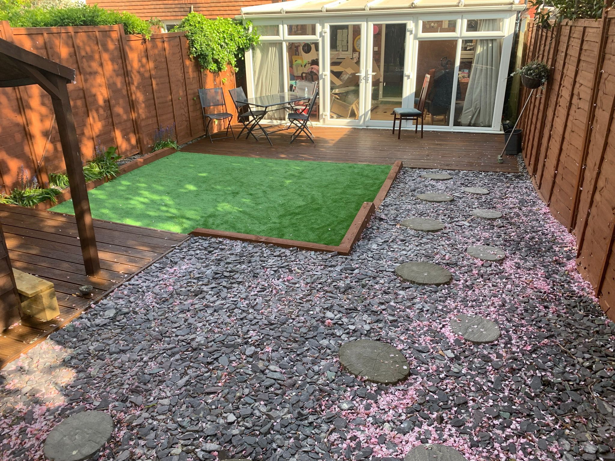 Turfing & Artificial Grass 32